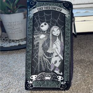 Black and White Phone Case Sleek Design Durable Protection